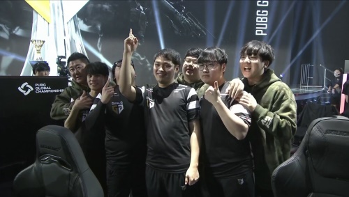 Bwipo 对争议言论表示歉意，并为 2025 年全球总决赛做准备